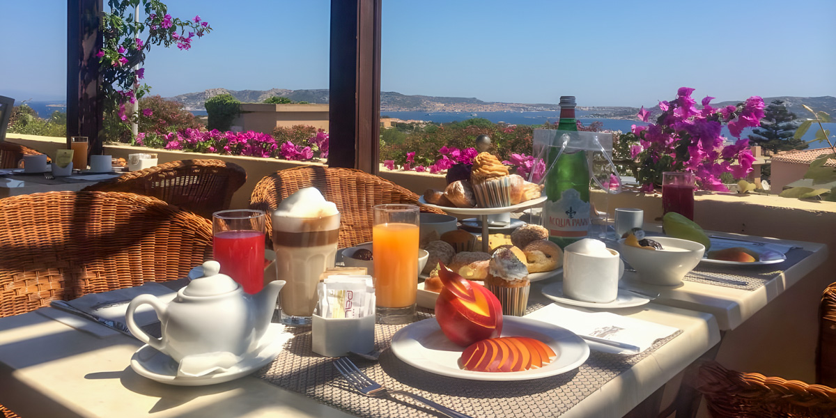 Relaxing day at Hotel Palau