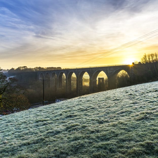 A Landscape of a Quarry in Liskeard, Cornwall, UK Stock Image - Image of  hills, landscape: 111763907