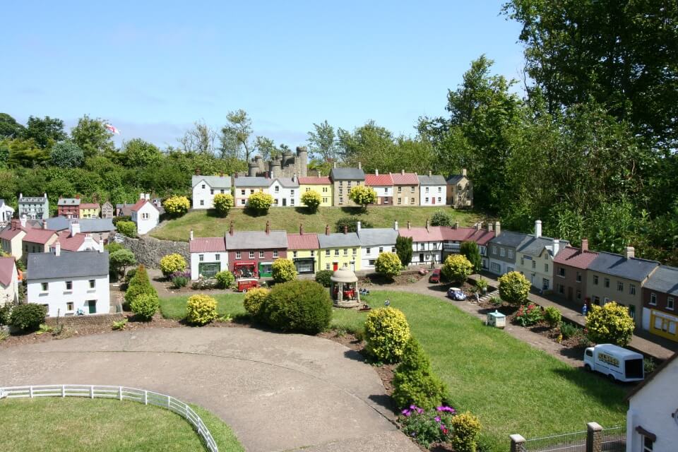 Bondville Model Village