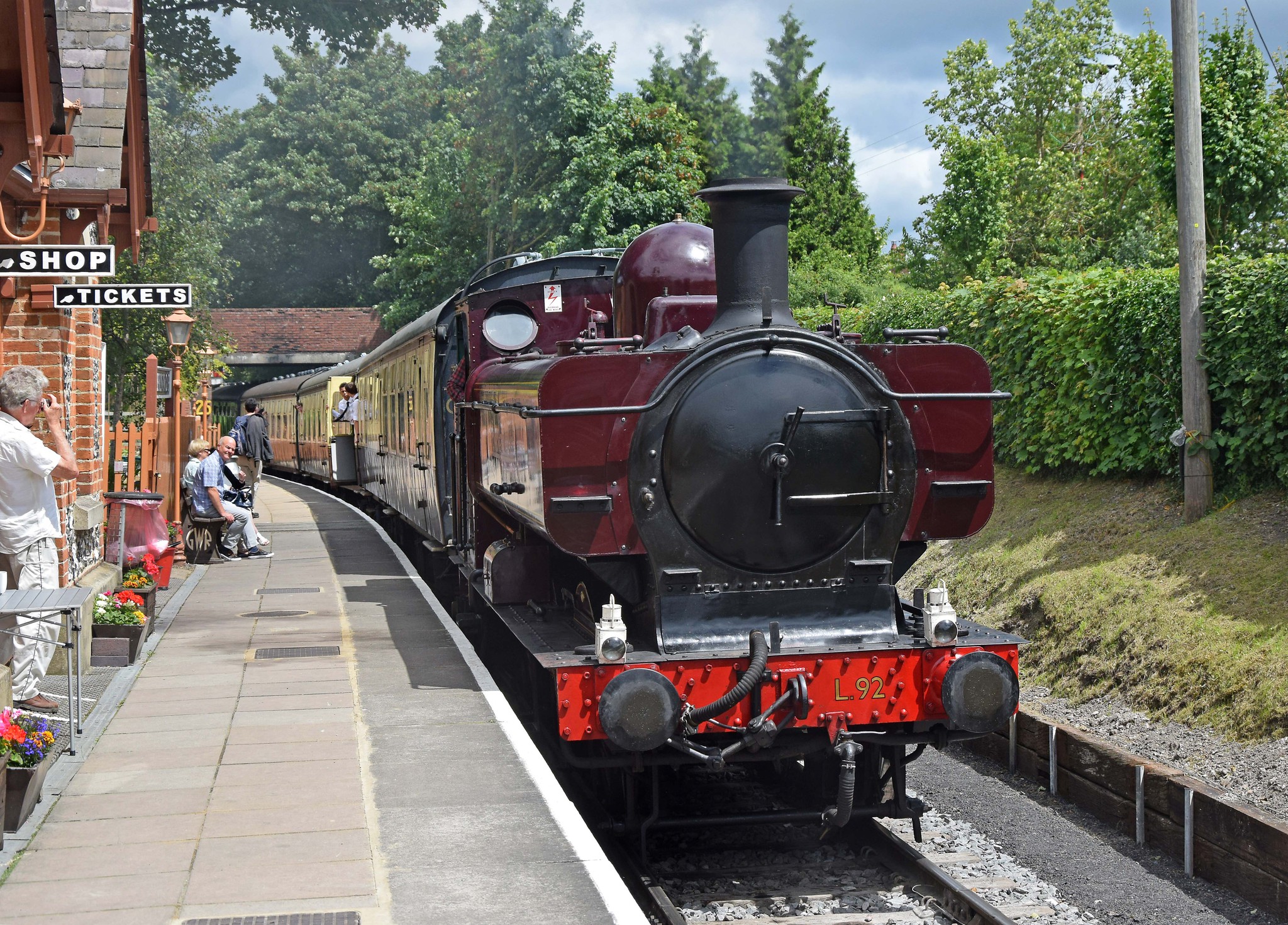 Chinnor and Princes Risborough Railway