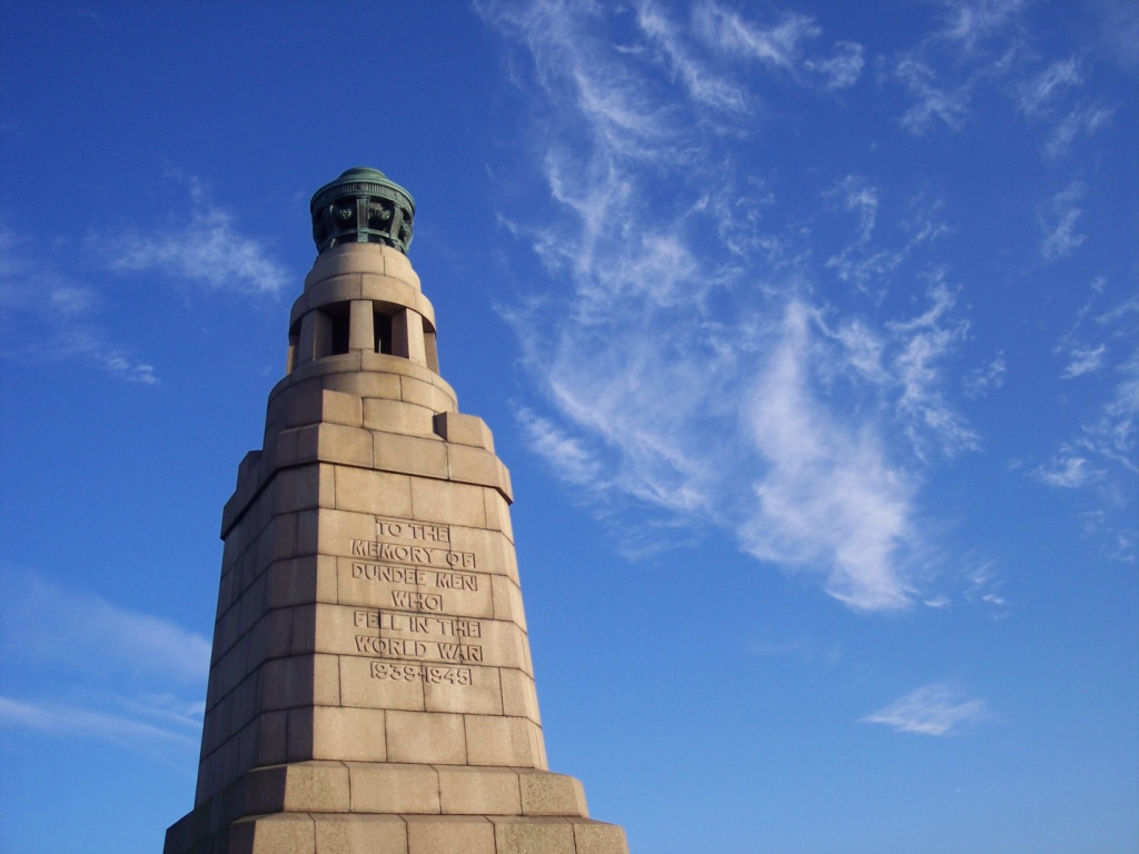Dundee Law