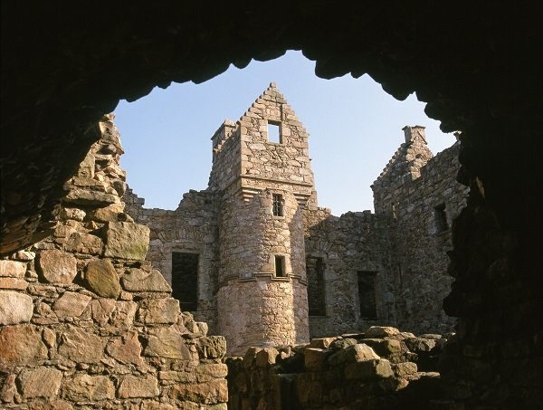 Tolquhon Castle