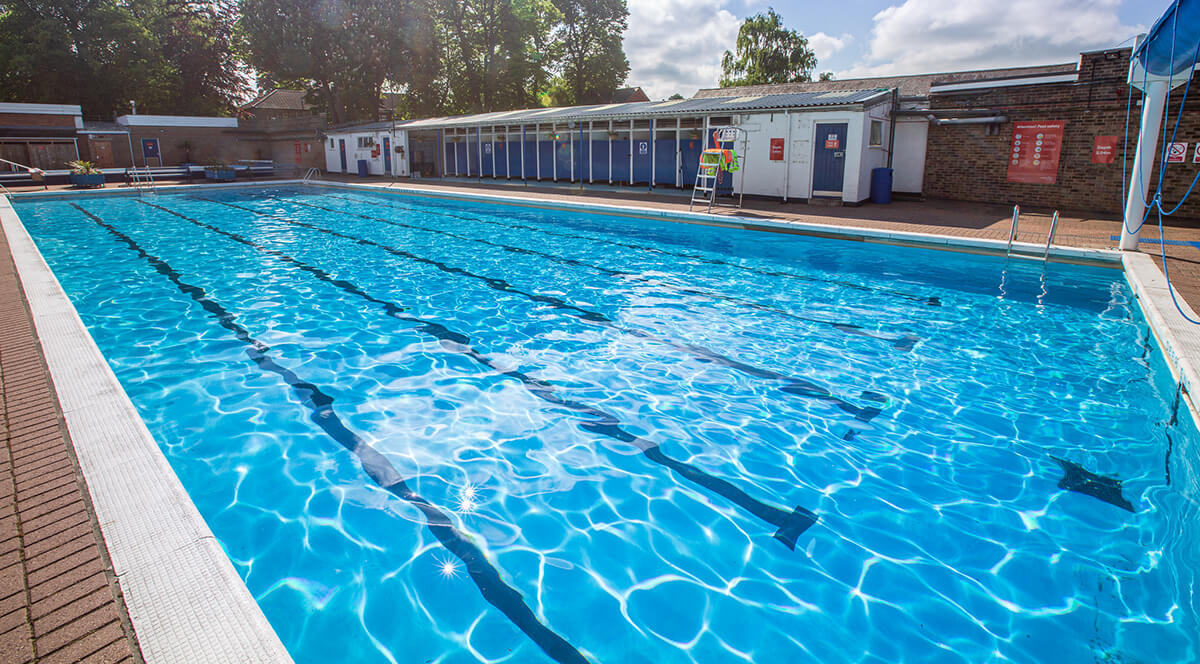 Hood Park Lido Outdoor Swimming Pool