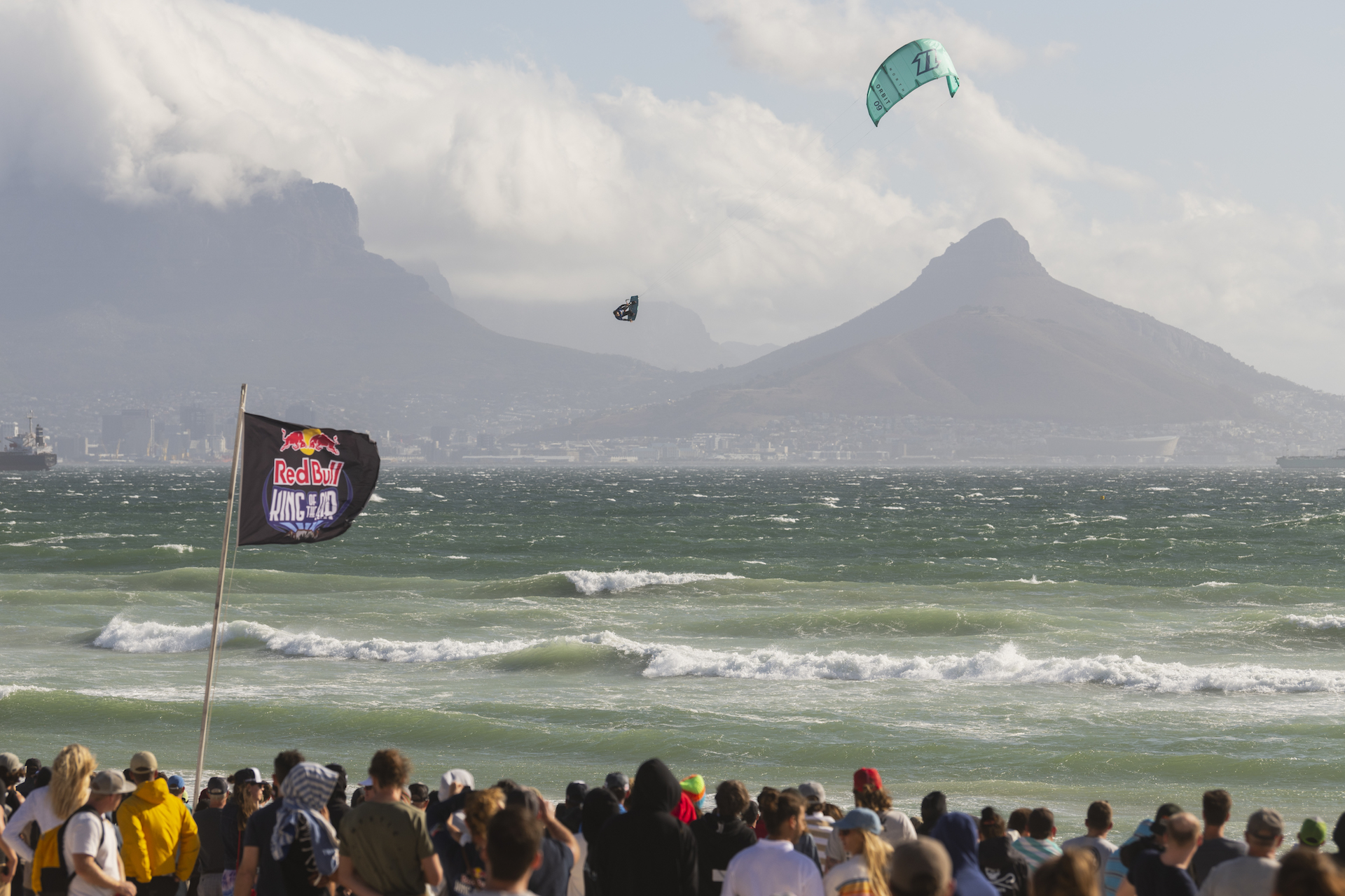 Zenith Kiting - Kitesurfing and Paddleboarding School
