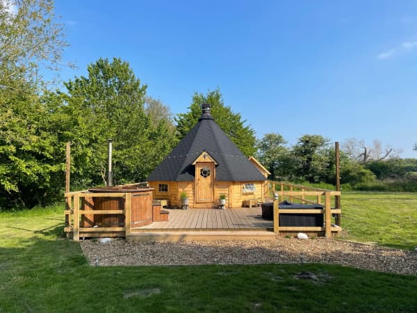 The Hut at Bride Farm