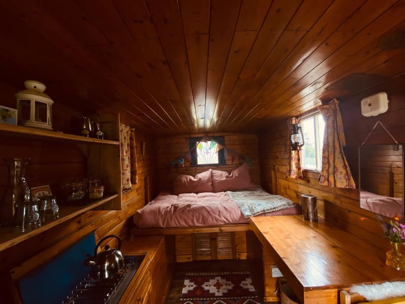 Lucy's Shepherd Hut