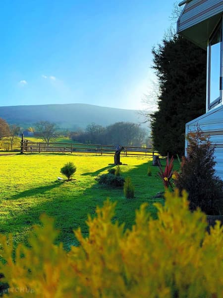 Newly refurbished for 2025, Static Caravan - 3 Bedroom