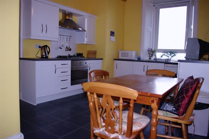 McDonald Road, City Centre, 2 bed apartment, New Town.