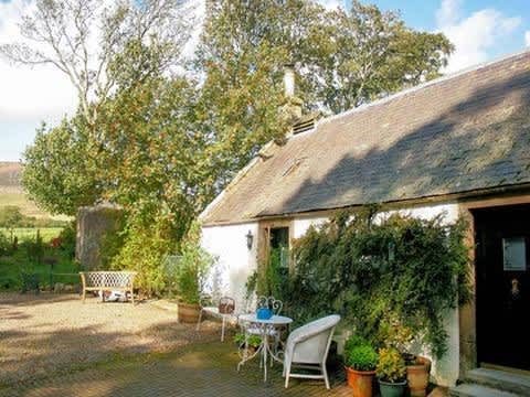 Sweetpea Self Catering Cottage Biggar