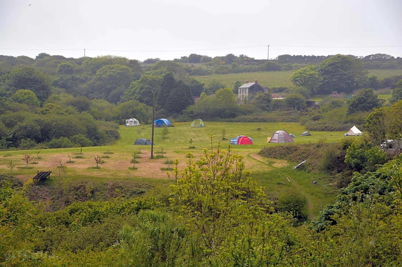 Nonelectric grass tent pitch maximum 2 adults