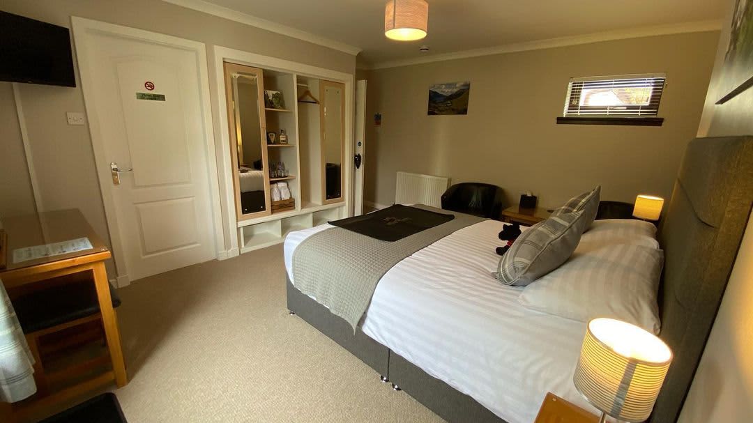 B&B - DELUXE KING SIZE DOUBLE ENSUITE