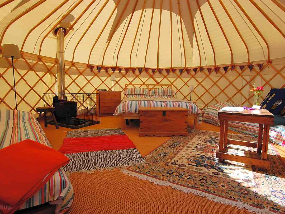 Bess Yurt