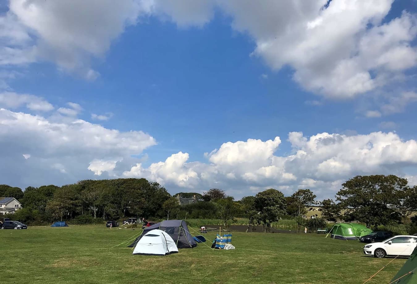 Non-Electric Grass Tent Pitch (No Dogs)