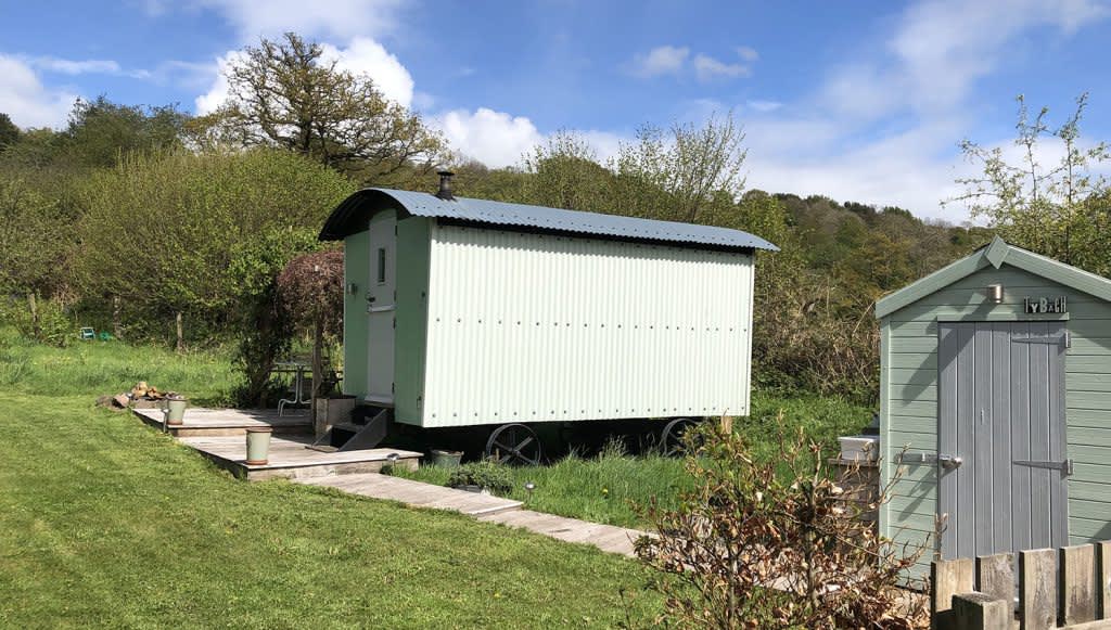 Caban Bryn Arw