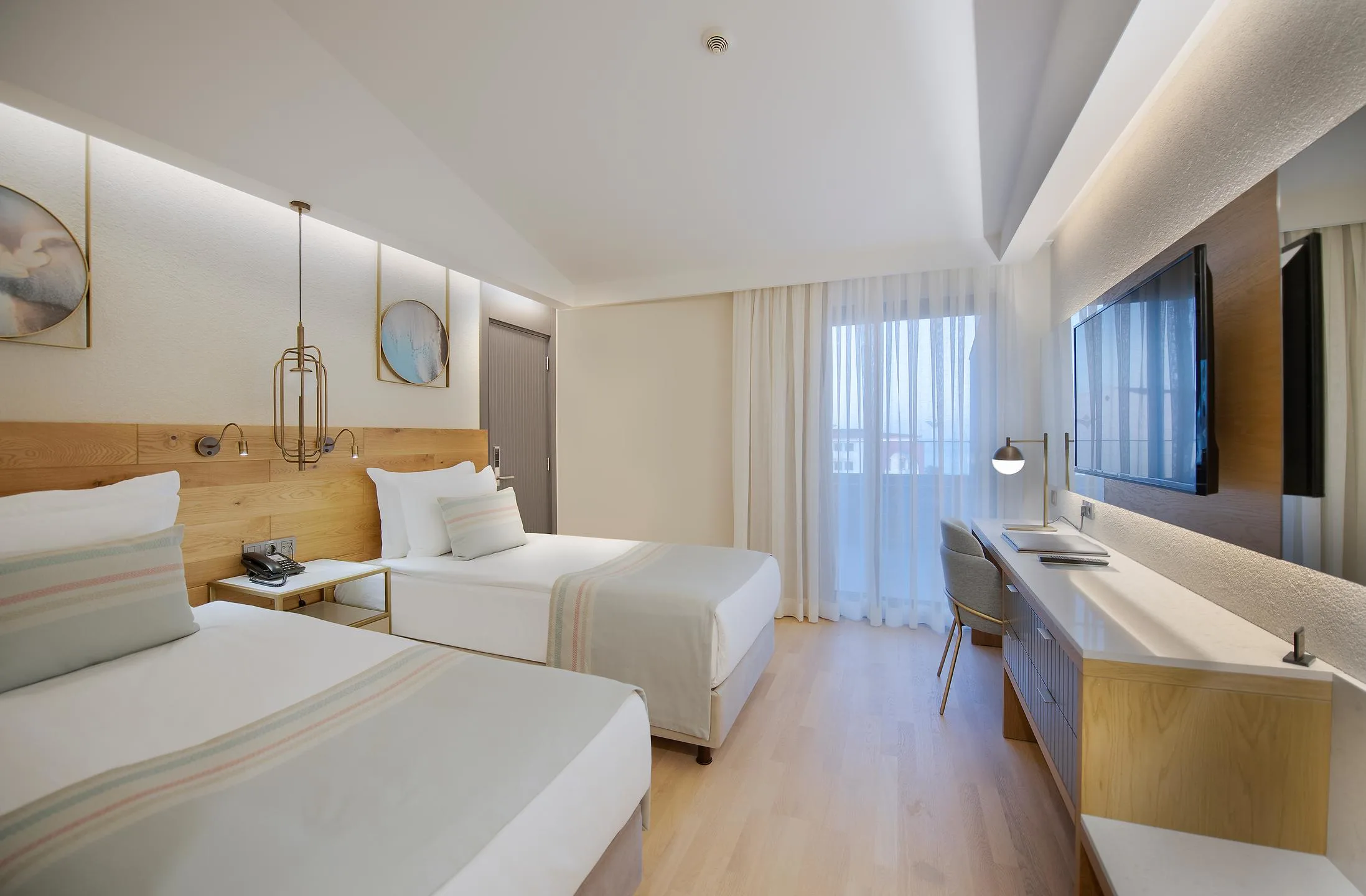 Miramare Beach Hotel