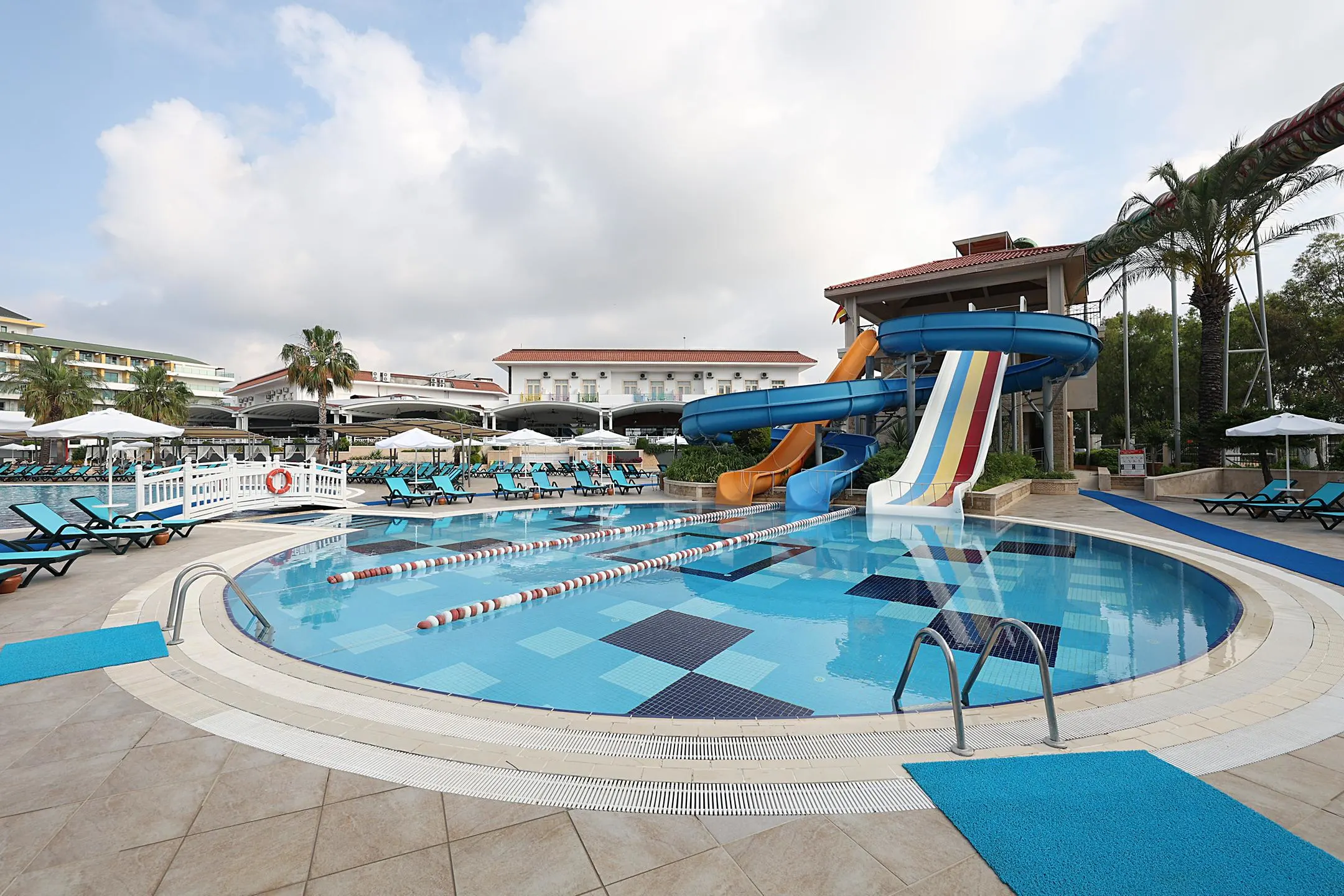 Crystal Paraiso Verde Resort Spa