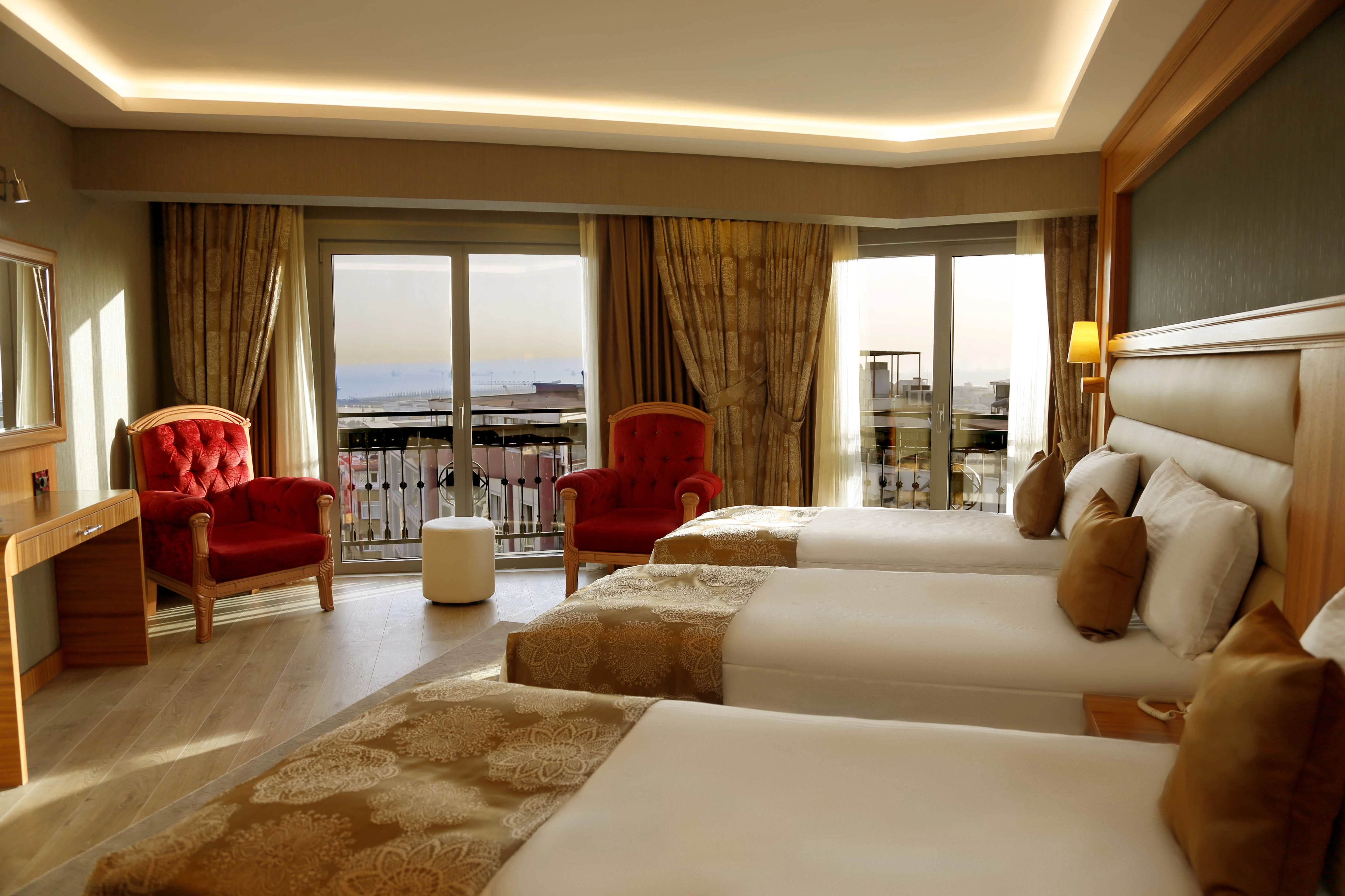 İlkbal Deluxe Hotel