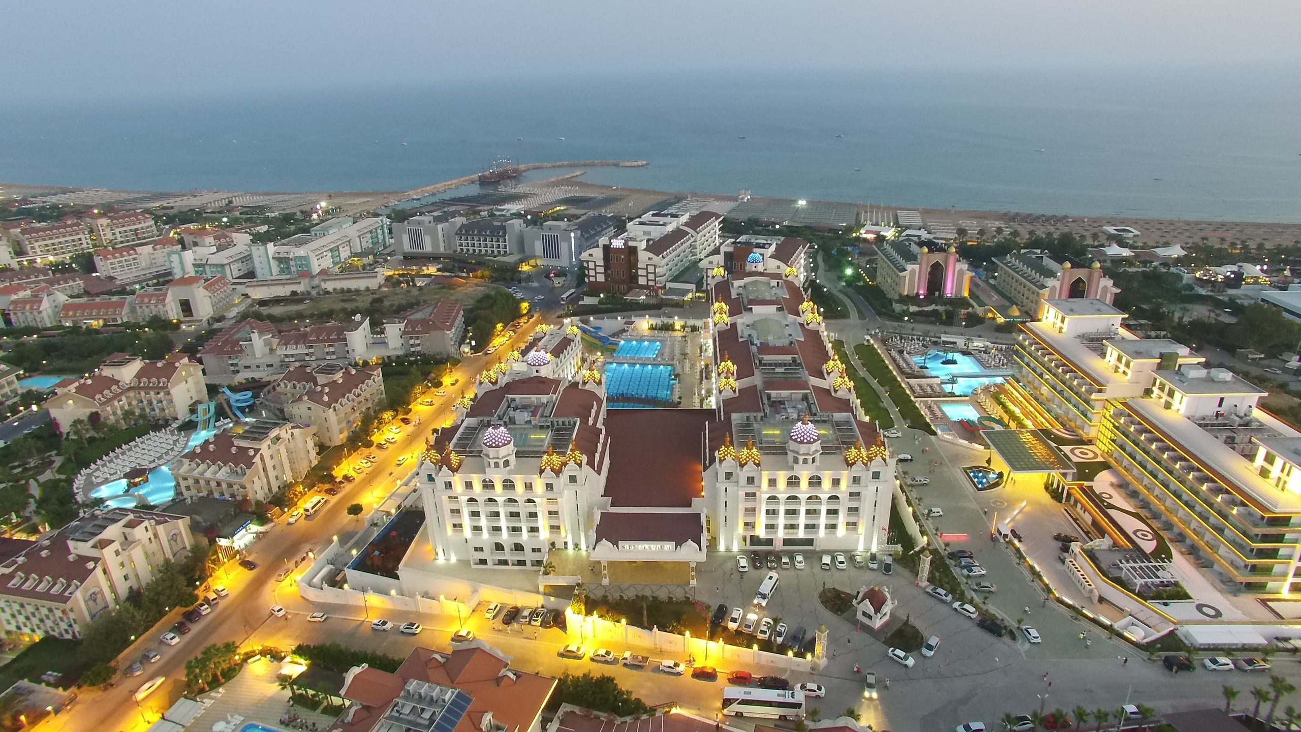 Oz Hotels Side Premium