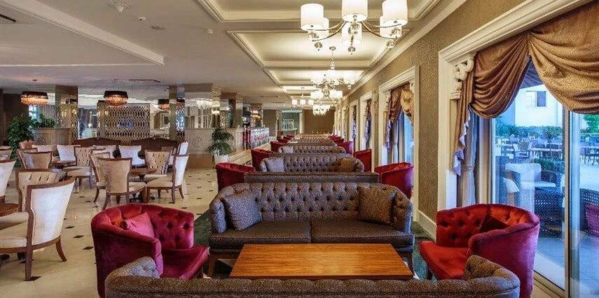 Side Crown Serenity Hotel