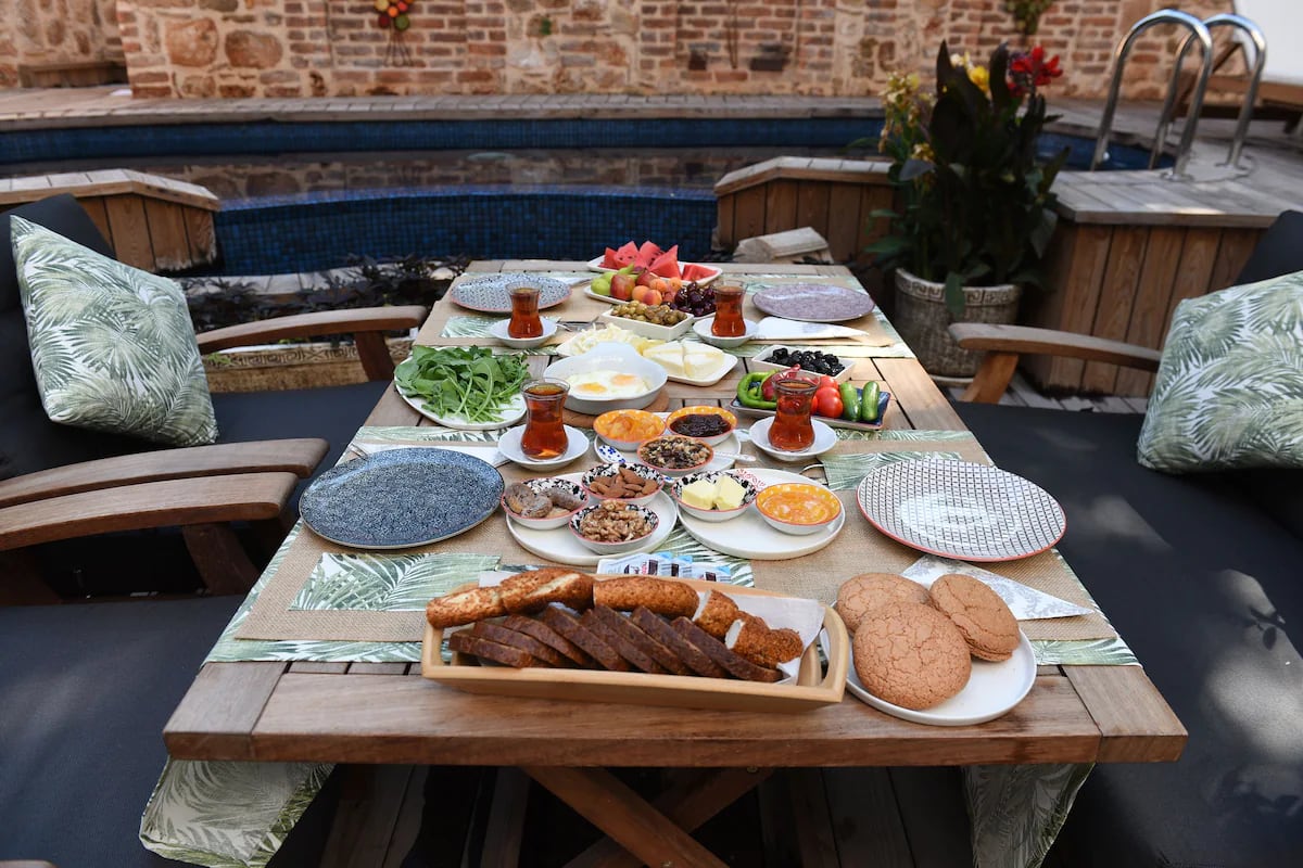 Hotel Lykia Old Town