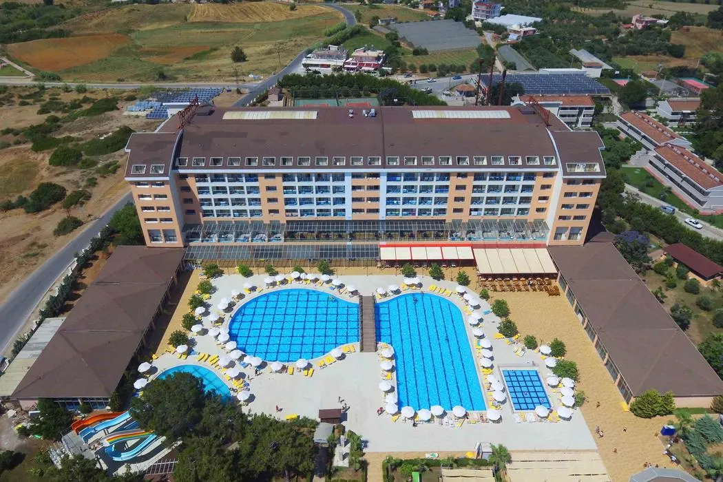 Laphetos Beach Resort Spa