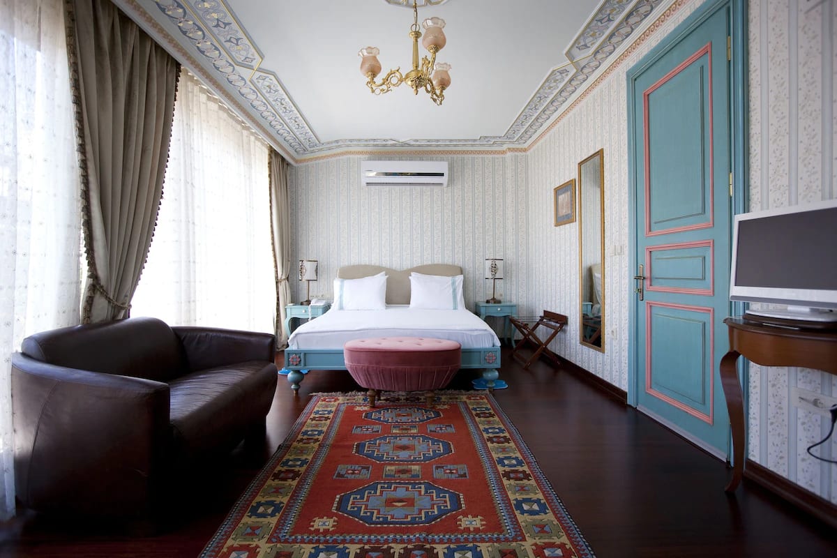 Niles Hotel Istanbul