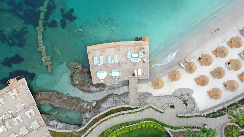 Caresse a Luxury Collection Resort Spa