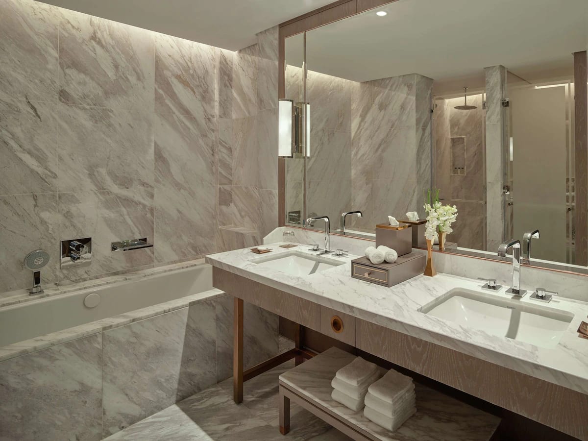 Online hotWaldorf Astoria Dubai International Financial Centre