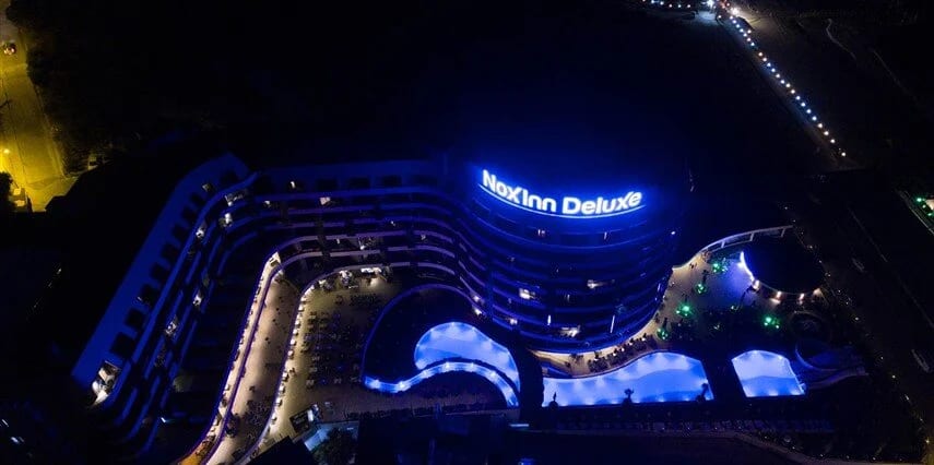 NoxInn Deluxe Hotel