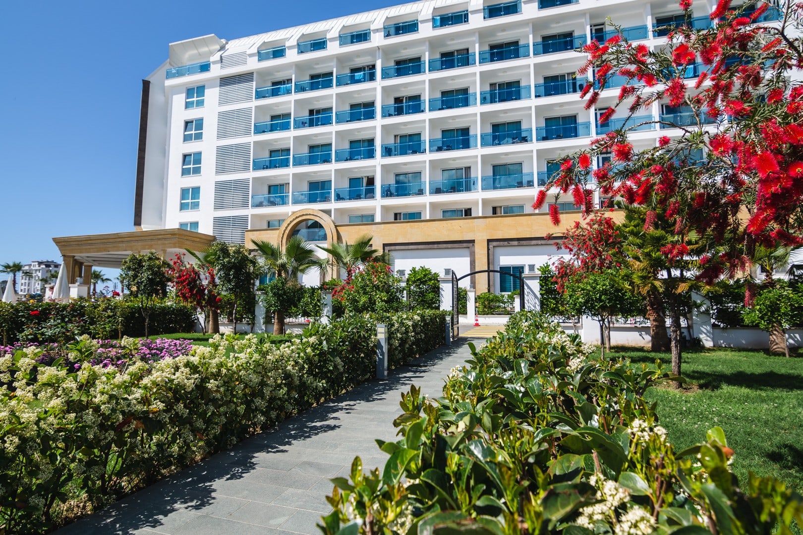 The Lumos Deluxe Resort Hotel