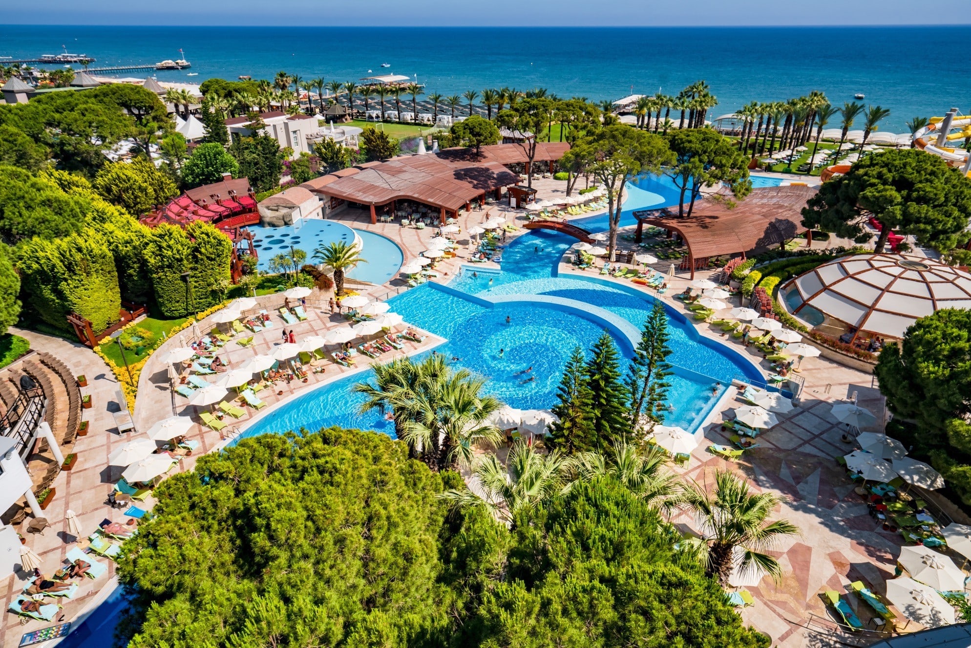 Cornelia De Luxe Resort