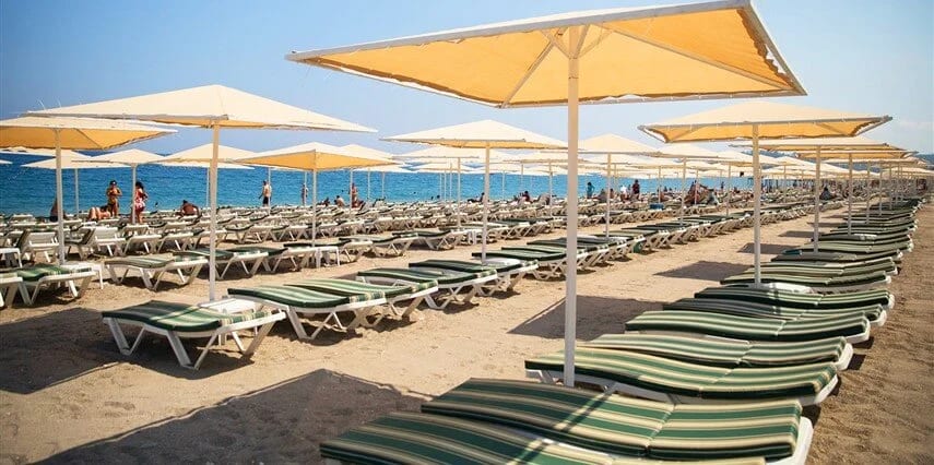 L'Oceanica Beach Resort Hotel