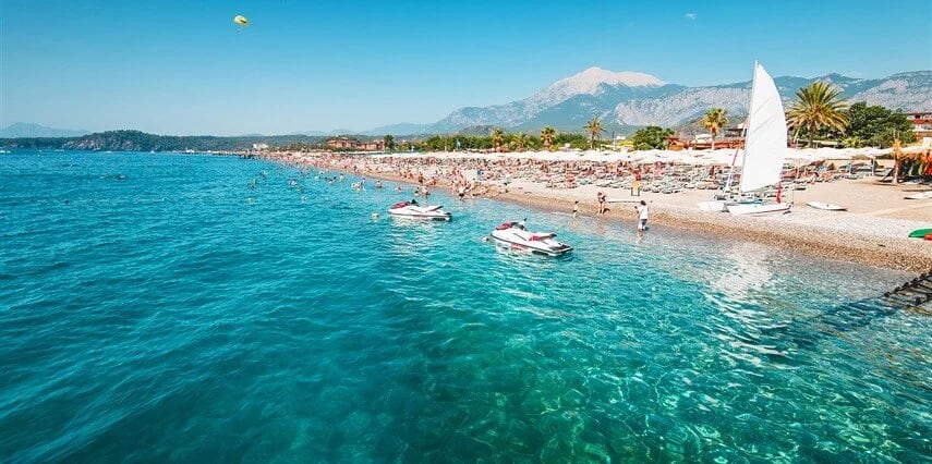 L'Oceanica Beach Resort Hotel