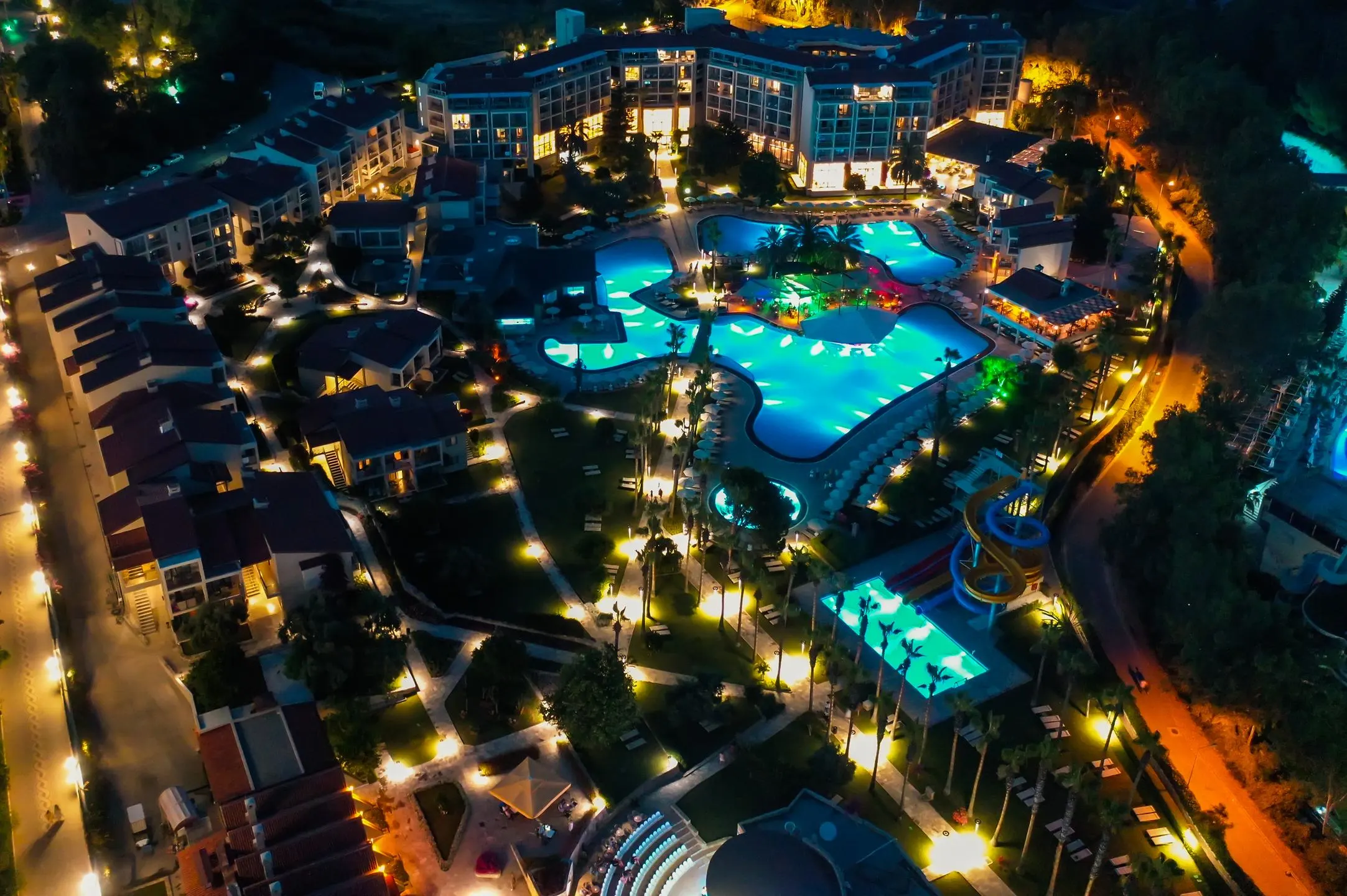 Arum Barut Collection