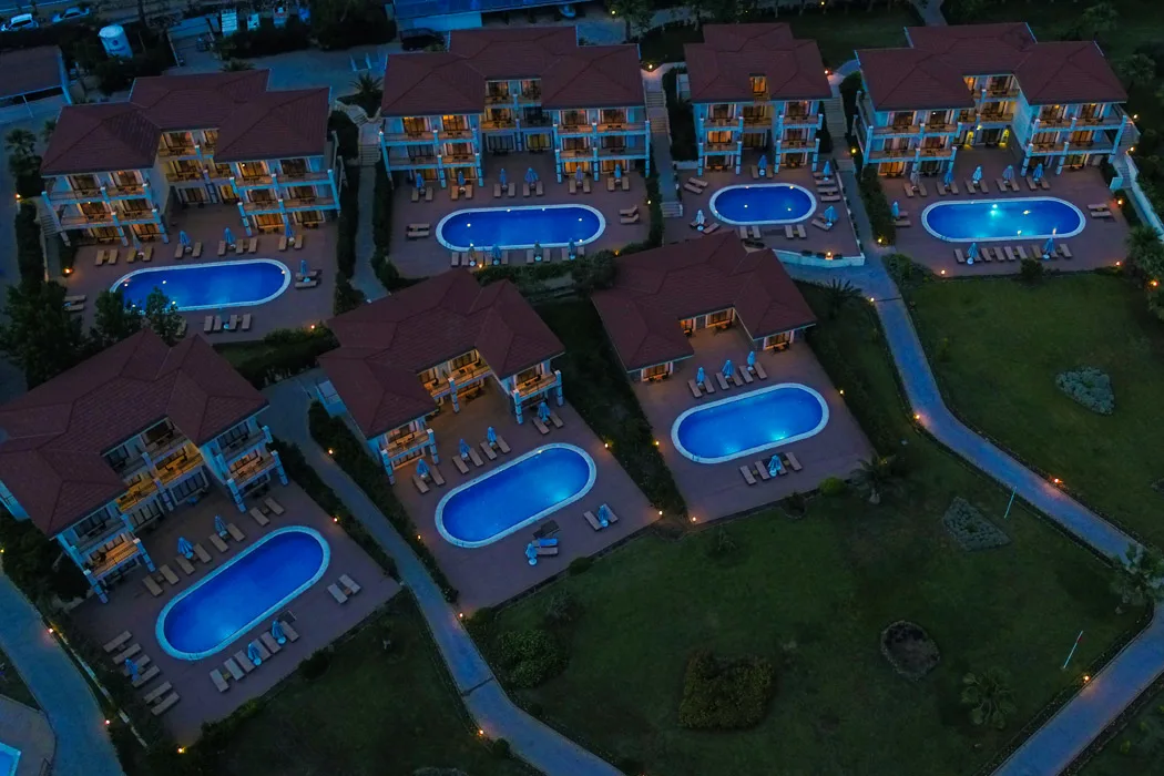 Fortezza Beach Resort Hotel