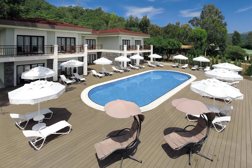 Fortezza Beach Resort Hotel