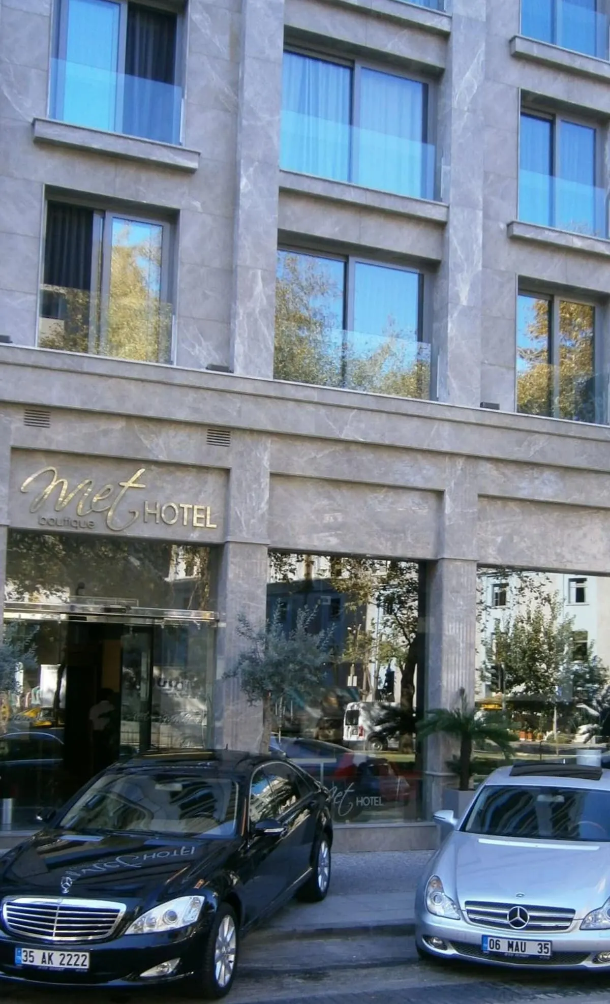 Met Boutique Hotel