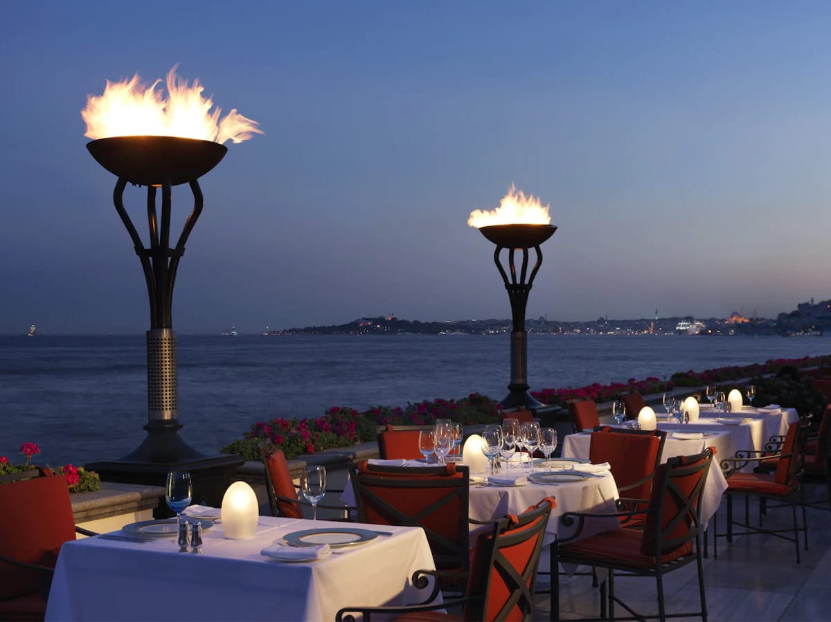 Four Seasons Hotel Istanbul at the Bosphorus