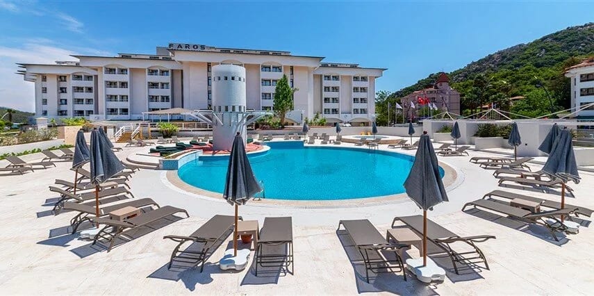 Faros Premium Beach Hotel