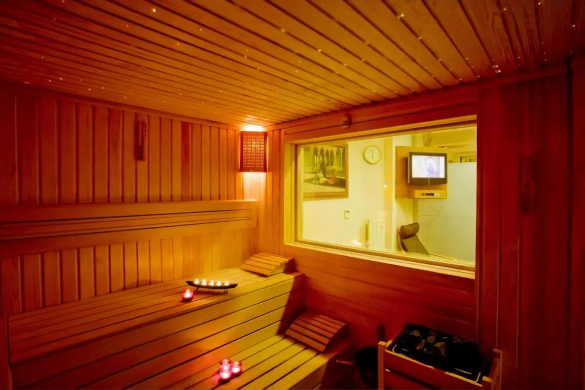 GLK PREMIER Regency Suites & Spa