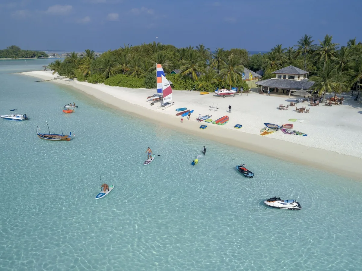 Paradise Island Resort - Spa