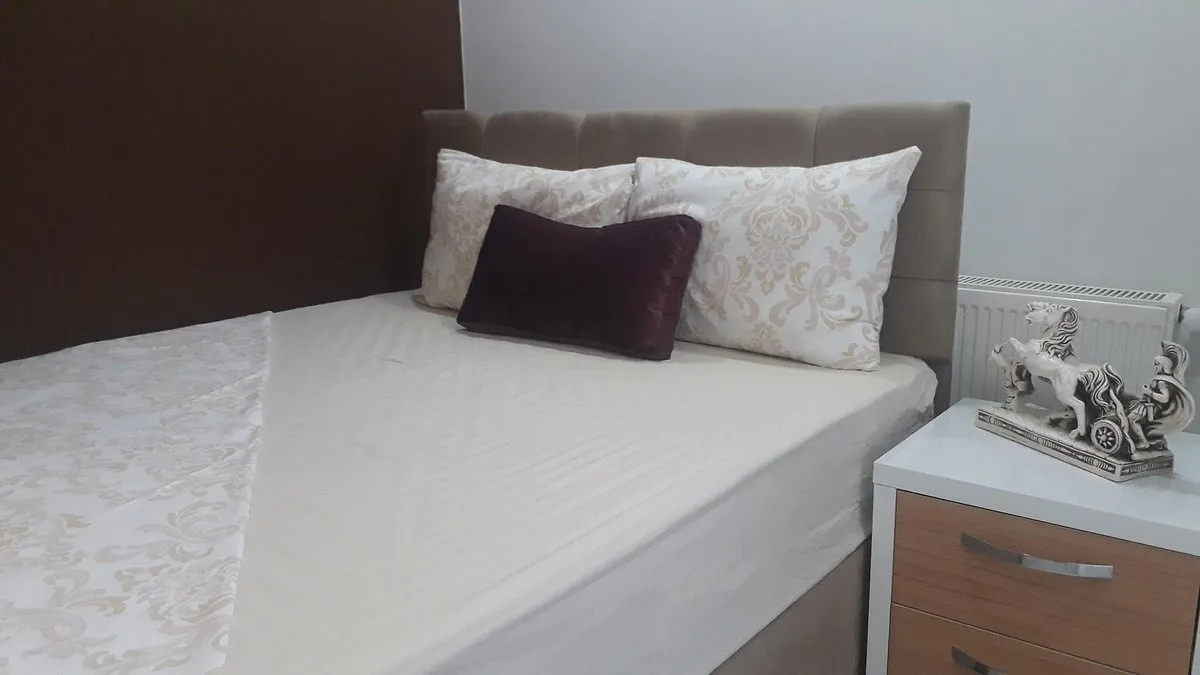 Lord Hotel Cafe Bistro