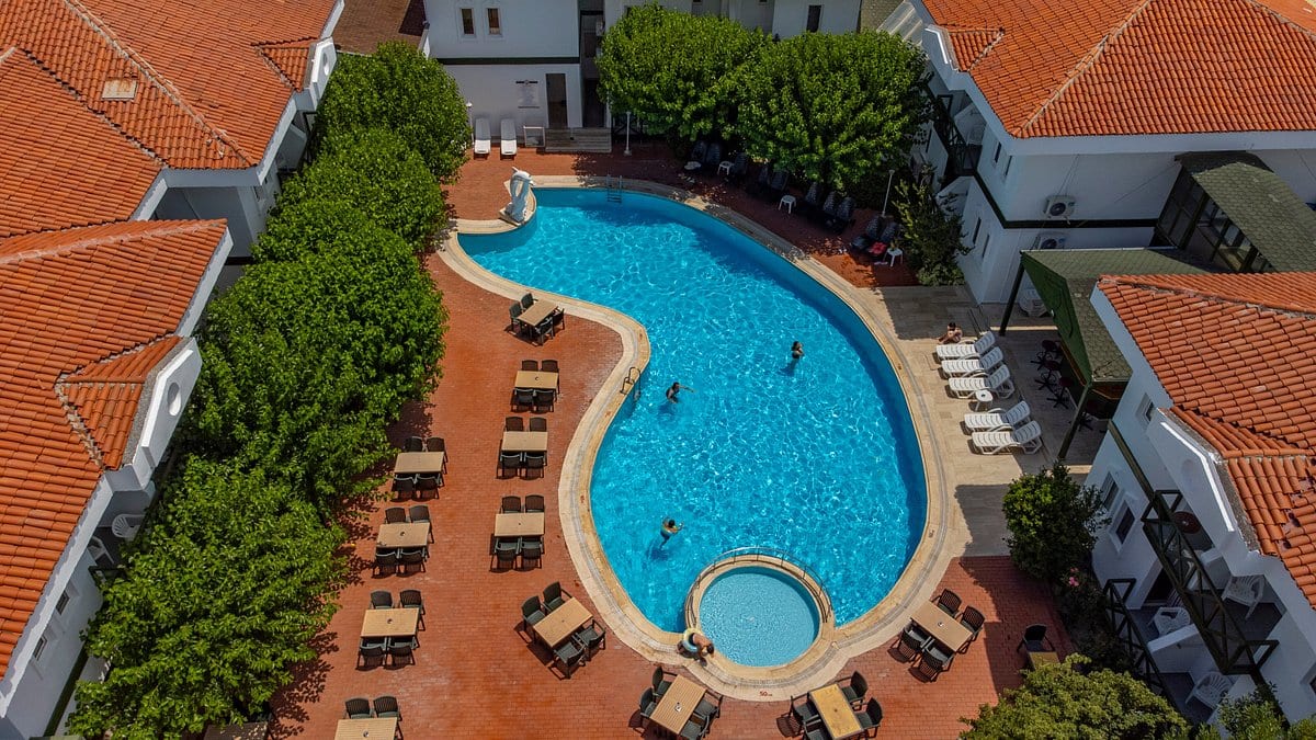 Herakles Thermal Hotel
