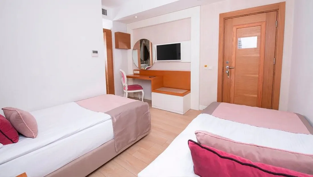 Port Nature Luxury Resort Spa