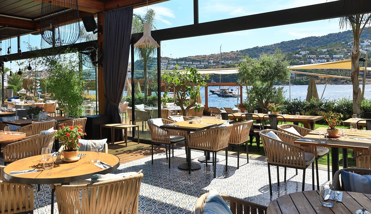 Mare Deluxe Residence