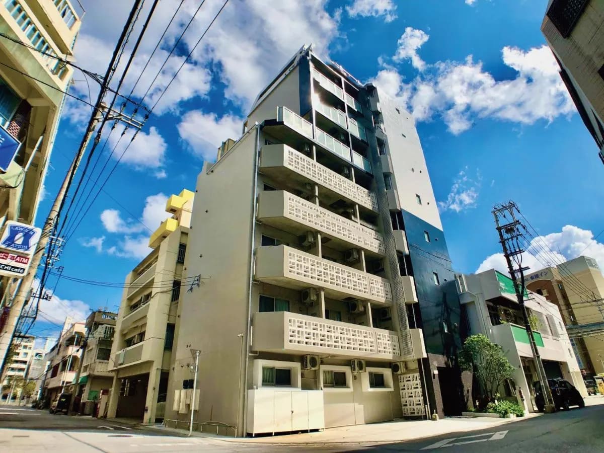 Infinity Hotel NahaKumoji: Affordable Luxury Stay in Okinawa!
