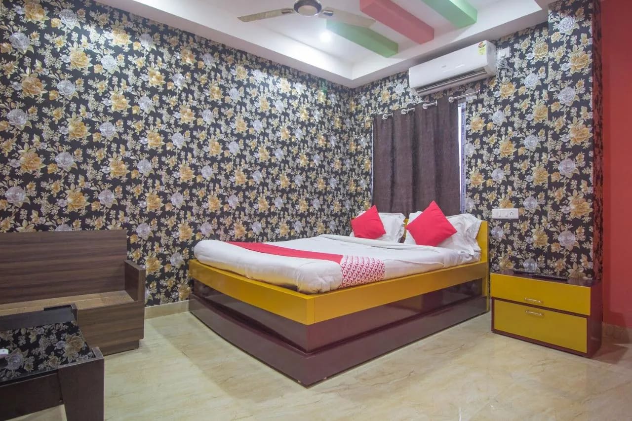 How to Stay at Hotel O Smriti Guest House for Less?