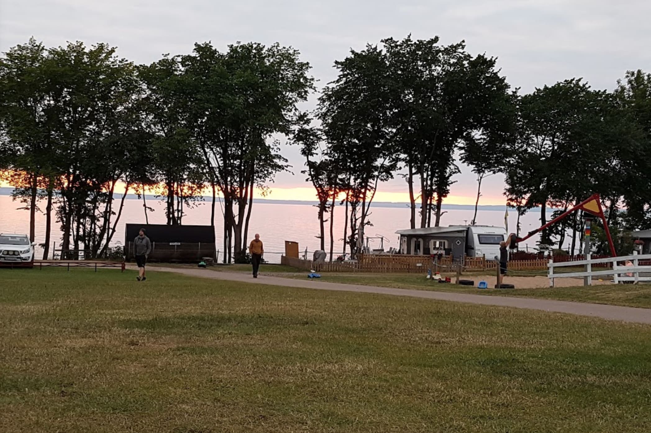 Getingaryds camping och stugor Grnna - Boka boende - Hollistay