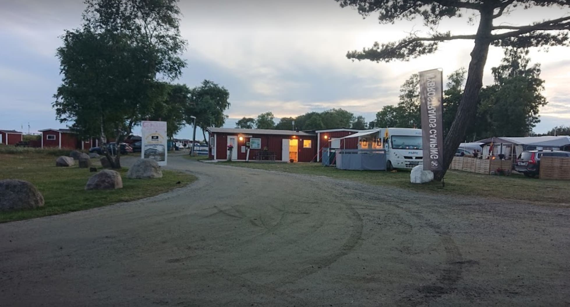 Nybrostrands Camping Nybrostrand - Boka boende - Hollistay
