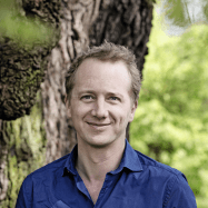 Portrait von Dennis Gastmann